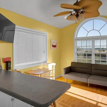 Surf City 2Br Model Home With Pool And Boat Ramp Access Exterior photo