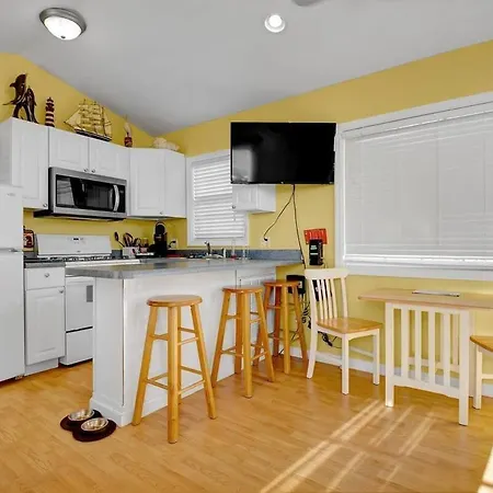 Surf City 2Br Model Home With Pool And Boat Ramp Access Exterior photo