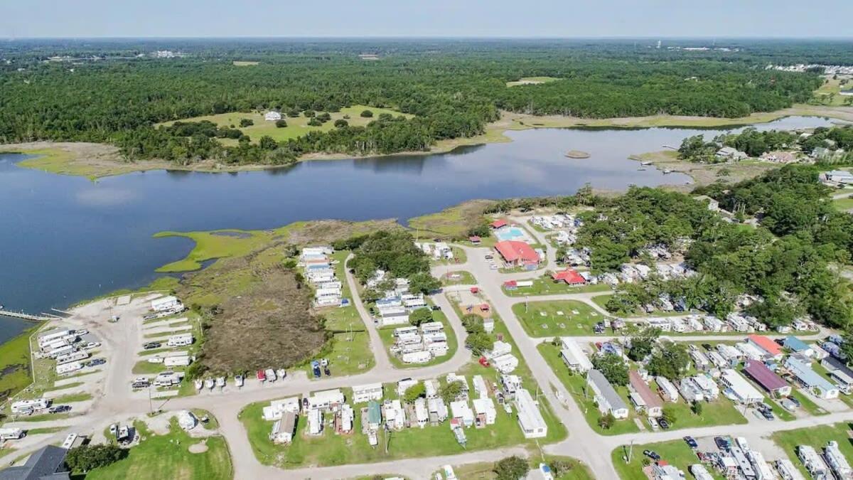 Surf 2br Model With Pool And Boat Ramp Access Surf City