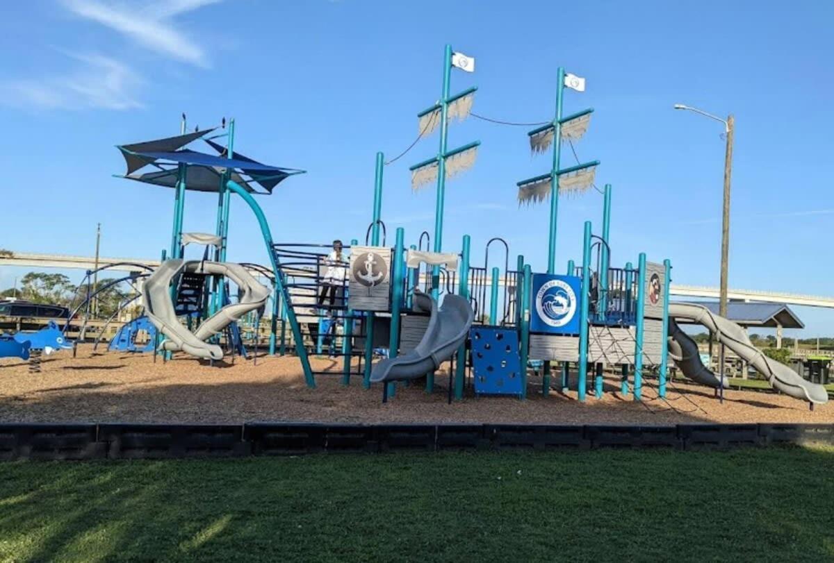Surf 2br Model With Pool And Boat Ramp Access